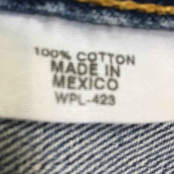 Levi's Men's 501 Light Wash Button Fly Boot Cut Jeans  Size 31 x 32 - Picture 10 of 12